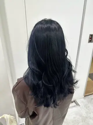 ロング カラー ヘアアレンジ 艶カラー/ハイトーン /レイヤーカットのヘアスタイル