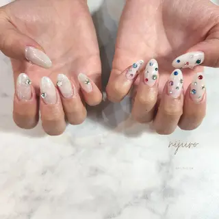 ネイル nailatelier nijiiro.所属・nijiiro🌈 サトウのネイルデザイン