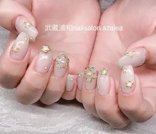 ネイル R inのネイルデザイン