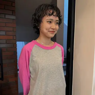 ショート パーマ ヘアアレンジ 🌐サトウ リョウ🌐のヘアスタイル