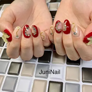 ネイル JuniNail 주니네일🇰🇷suのネイルデザイン
