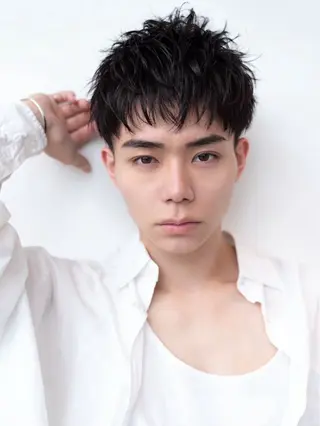 メンズ 渋谷/韓国レイヤー ハッシュ/堅亘🟩のヘアスタイル