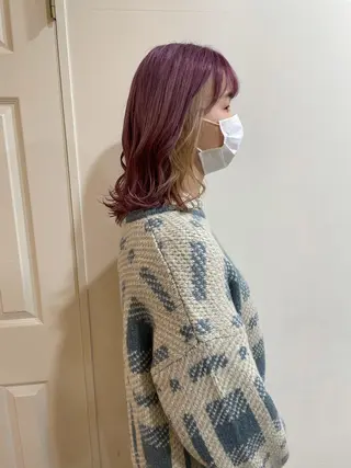 ミディアム カラー MIOベージュカラー 柔らかいカラーのヘアスタイル