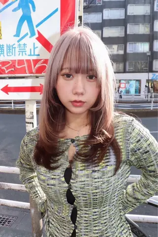 セミロング カラー ヘアアレンジ @kyoniyy KYONIのヘアスタイル