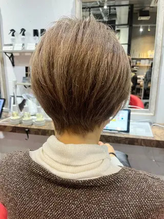 ショート カラー ヘアアレンジ 駅チカ【ali'i】 アリイ花崎友美☘のヘアスタイル