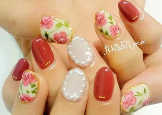 ネイル 鈴木 ゆかりのネイルデザイン