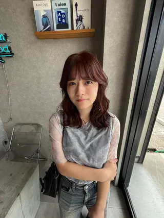 セミロング 山岸 未玖のヘアスタイル