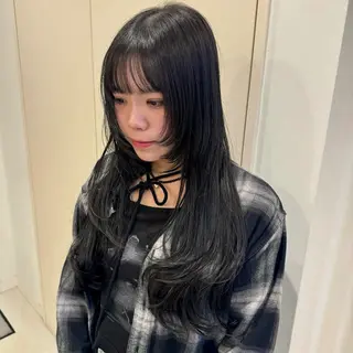 ロング カラー 松木 花鈴のヘアスタイル