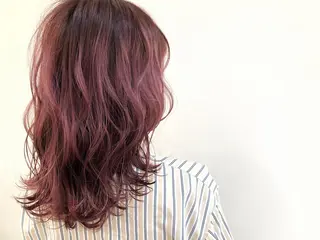ミディアム due hair 京都駅前店 MILBON オージュア認定サロン【デューヘアー】所属・ハイトーンブリーチ 土坂 由志【京都】のヘアスタイル