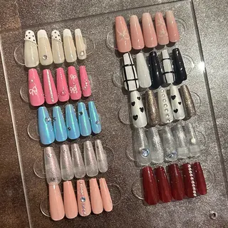 ネイル ピンキー 池田公園店のネイルデザイン