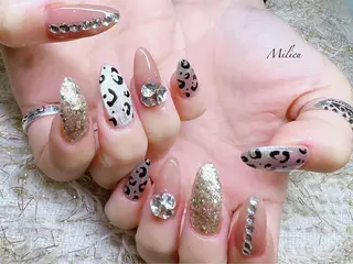 ネイル 吉澤 圭のネイルデザイン