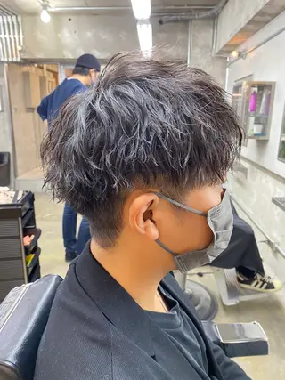 ショート カラー パーマ ヘアアレンジ メンズ 亀井隆汰/メンズ専門 パーマ特化美容師のヘアスタイル