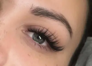 マツエク・マツパ アイ アオイのマツエク・マツパデザイン