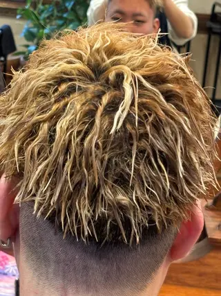 ショート カラー パーマ メンズ おしゃれ泥棒 石原メンズ特化美容師のヘアスタイル