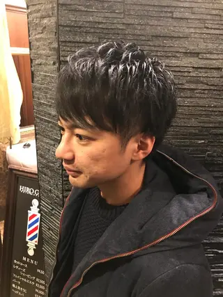 ショート カラー メンズ ヒロ銀座ヘアーサロン 銀座一丁目店所属・HIRO GINZA 銀座一丁目店のヘアスタイル