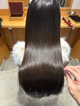 ロング 【Amphi Tokyo】宮原のヘアスタイル