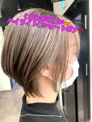 ショート カラー ハイライト/ブリーチ バレイヤージュ関佳祐のヘアスタイル