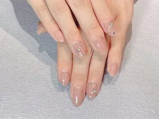 ミディアム ネイルサロン パールのネイルデザイン