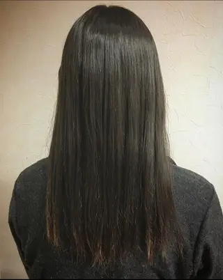 セミロング total  beauty  niko所属・おの はるかのヘアスタイル