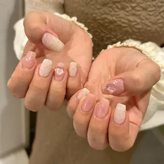 ネイル ⠀ loggy.のネイルデザイン