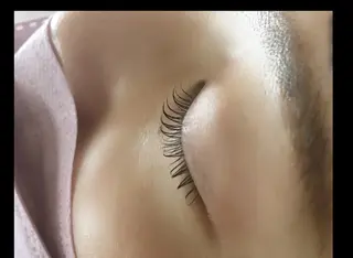 マツエク・マツパ Largo所属・広中 裕一のマツエク・マツパデザイン