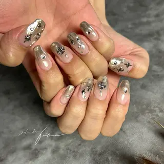 ネイル Rio 𓍼のネイルデザイン