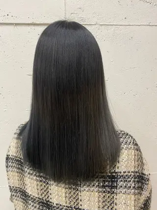 ミディアム tama /カットモデルのヘアスタイル