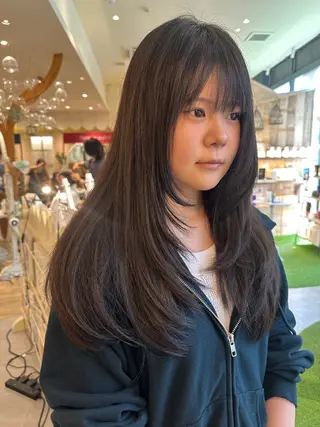 ロング 韓国風レイヤーカット 🇰🇷❕モカのヘアスタイル