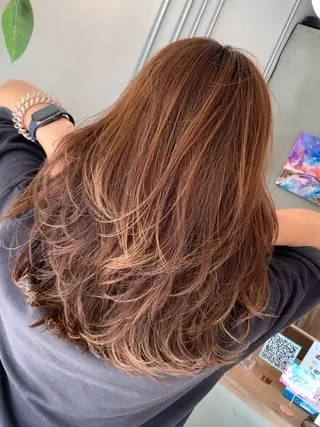 ロング ブリーチ/ストレート ダブルカラーtetoのヘアスタイル