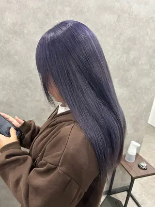 ロング カラー 廣瀬 あずさのヘアスタイル