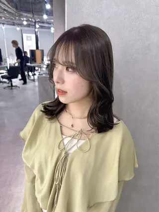 ロング カラー 赤み無し柔らかカラー 【梅田】madokaのヘアスタイル