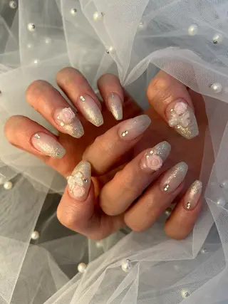 ネイル ✴︎ Delightのネイルデザイン