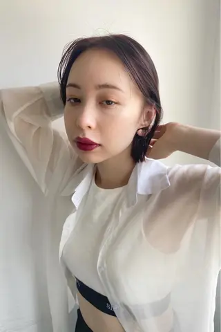 ショート カラー Hayashi Shioriのヘアスタイル