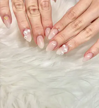 ネイル Angie Nail所属・Angie Nail CHIYURIのネイルデザイン
