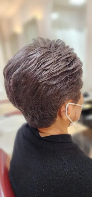 ショート カラー パーマ hairmake Juinのヘアスタイル