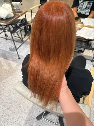 カラー ブリーチ/マツエク 𝓡𝓲𝓷🫧のマツエク・マツパデザイン