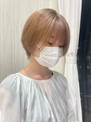 ショート カラー 飯塚 愛美のヘアスタイル
