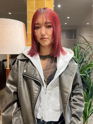 ミディアム カラー レイヤー/ 透明感SHIMAのヘアスタイル