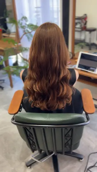 ロング パーマ Arly所属・MARU🎀髪質改善 ×コテ巻き風パーマのヘアスタイル