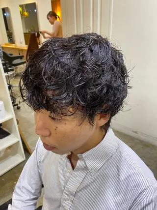 ミディアム パーマ メンズ レイヤーボブ/ 艶カラー/サナ🌼のヘアスタイル