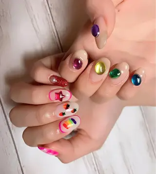 ネイル 菅野 愛花のネイルデザイン