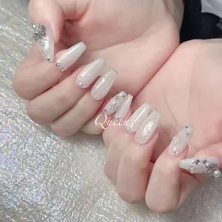 ネイル Queens 榊 まおのネイルデザイン