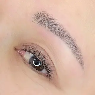 アイブロウ Lanieina所属・Lanieina/ RinaSuganoのエステ・リラクイメージ