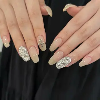 ネイル eclat ANJUのネイルデザイン