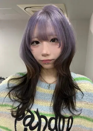 ロング カラー のん🎀ハイトーン/ レイヤーカット🐳のヘアスタイル