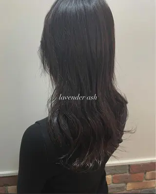 ミディアム カラー 中井 茅佳のヘアスタイル