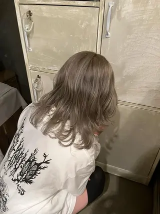 セミロング カラー ナチュラルなhair / ヨシダトモキのヘアスタイル