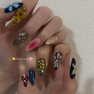 ネイル KONDO RIHO♡のネイルデザイン