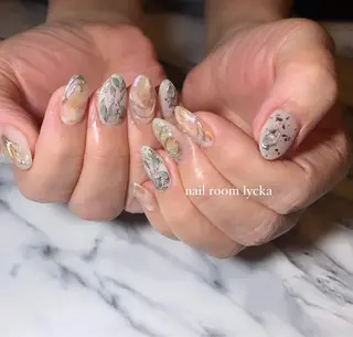 ネイル ﾈｲﾙﾙｰﾑﾘｯｶ 𝐦𝐚𝐲𝐮のネイルデザイン