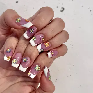 ネイル Nes.nail所属・🌼Nomura Yuko🌷のネイルデザイン